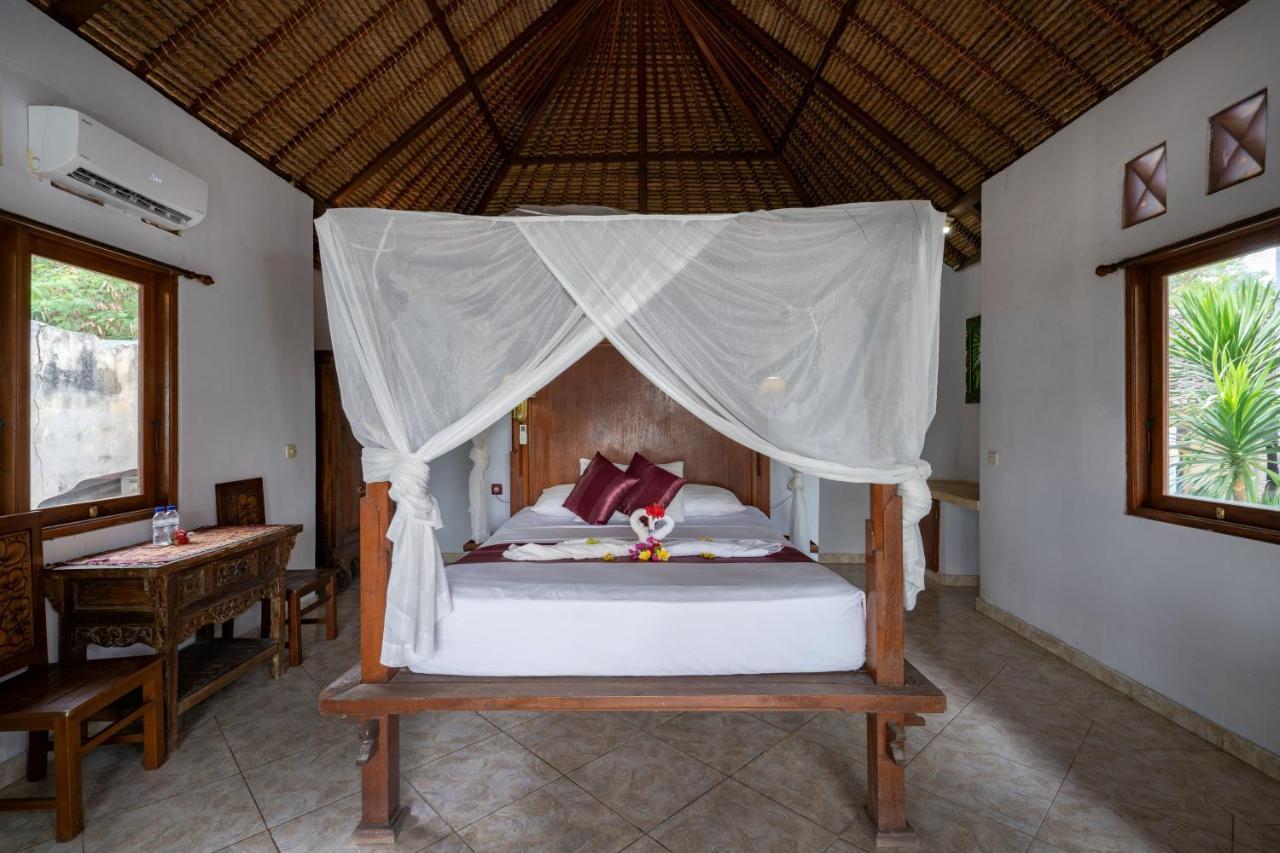Mushroom Beach Bungalows By WizZeLa Lembongan Exterior foto