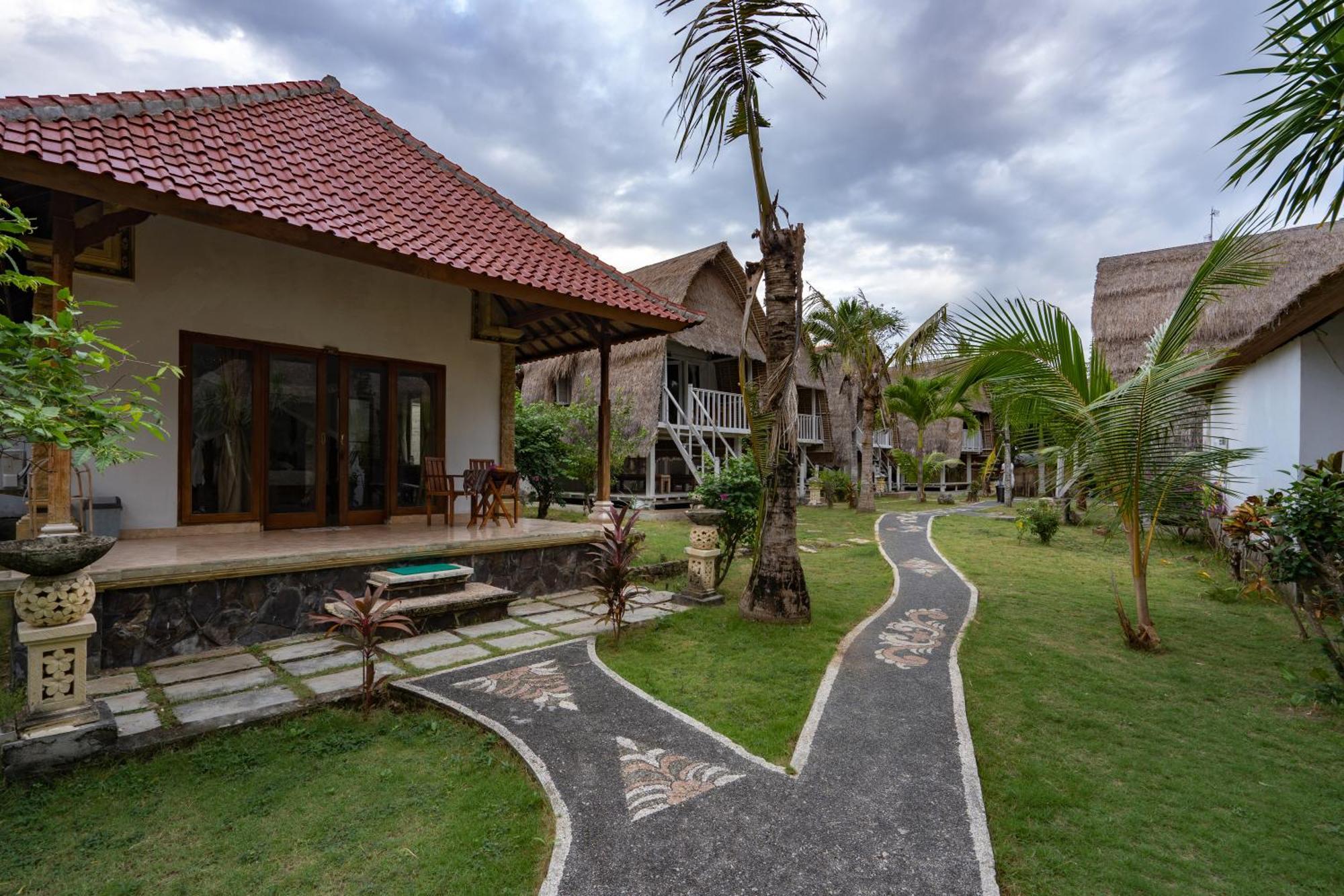 Mushroom Beach Bungalows By WizZeLa Lembongan Exterior foto