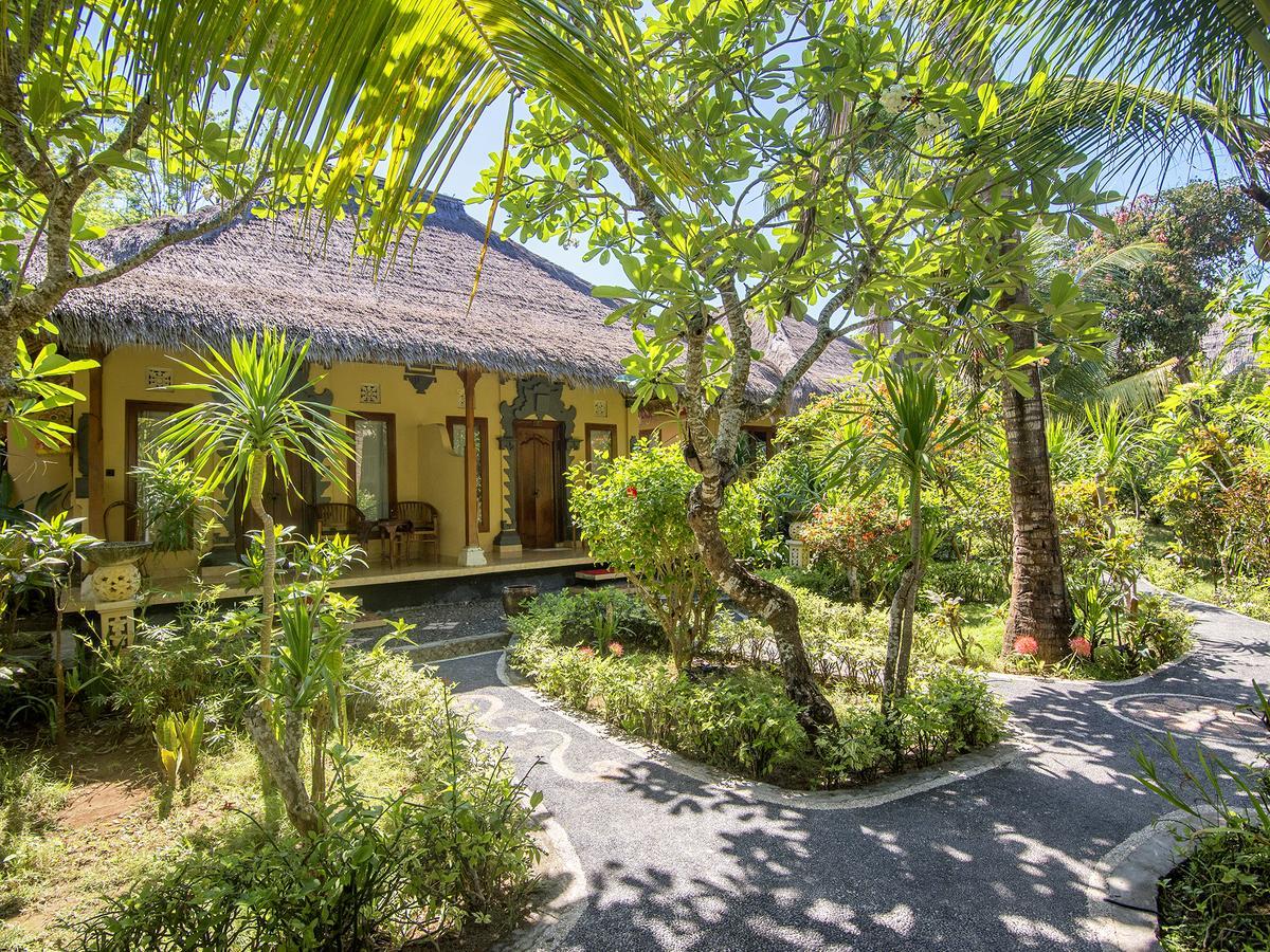 Mushroom Beach Bungalows By WizZeLa Lembongan Exterior foto