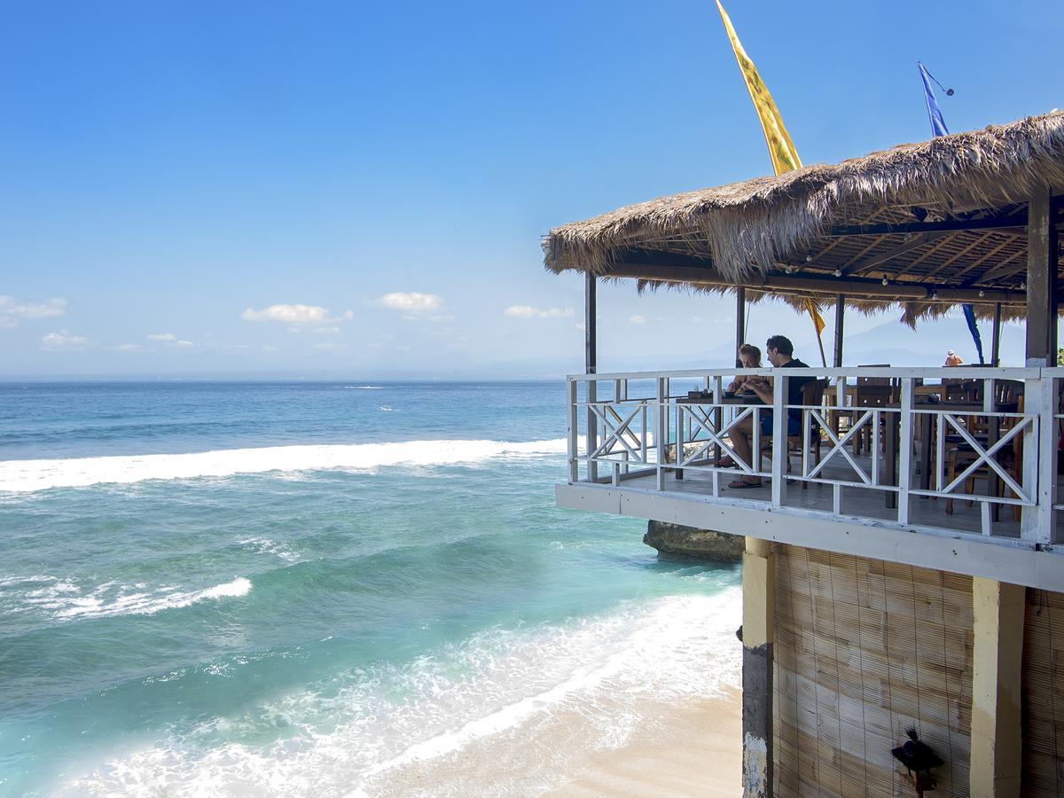 Mushroom Beach Bungalows By WizZeLa Lembongan Exterior foto